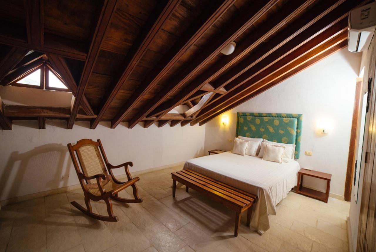 Bioma Boutique Hotel Момпос Экстерьер фото